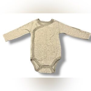 EUC 100% Organic Cotton Gray Infant Kimono-style Long-Sleeve Onesie (6-9 mos)
